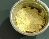 A picture of step 3 of Potato cheese triangles.