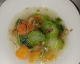 Foto langkah ke 5 dari resep Bening Oyong Bihun.