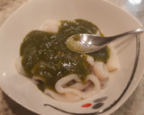 Foto del paso 2 de la receta: Calamares salteados al pesto sobre cama de patatas