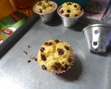Foto langkah ke 8 dari resep Cheese Custard Muffin.