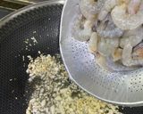 Gambar langkah 1 resipi Bubur Nasi Udang Chinese Style (Shrimp Porridge in Egg Drop Soup).