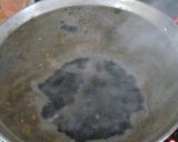 A picture of step 8 of Arroz Negro with Aioli.