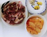 Hình bước làm 1 của món Vịt ninh măng ♥