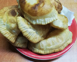 Foto del paso 4 de la receta: Empanada camarón queso