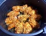 รูปขั้นตอนการทำที่ 2 ของ ปีกไก่หมักซอสหม่าล่า กระเทียมโทนและน้ำผึ้ง