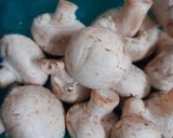 A picture of step 1 of Stuffed Mushrooms 🍄.