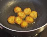A picture of step 1 of Banana stew.