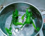 Hình bước làm 2 của món Nha đam đường phèn