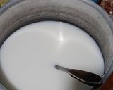 Foto langkah ke 2 dari resep Puding puyo (pudingloyo) warna warni.