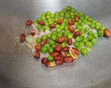 A picture of step 3 of Tomato Upma.