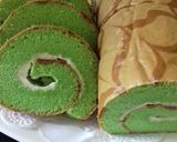 Foto langkah ke 7 dari resep Roll cake pandan.