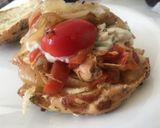 Foto del paso 3 de la receta: Sanguche de pollo desmenuzado con pan casero