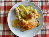 Pollo al horno con limón amarillo