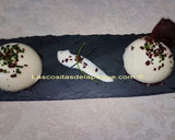 Foto del paso 4 de la receta: Semiesferas de vichyssoise con base de cecina y crujiente de cecina