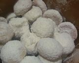 Foto langkah ke 5 dari resep Kue susu DANCOW.