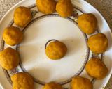 A picture of step 2 of Mango puran poli.