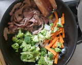 Foto del paso 3 de la receta: Salteado de res con vegetales rápido y saludable