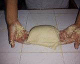 Foto del paso 5 de la receta: Bollos rellenos de queso crema con chipotle