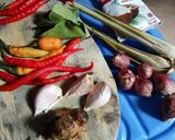 Foto langkah ke 1 dari resep Jamur Tiram Bumbu Rempah Saus Santan.