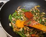 A picture of step 4 of Green garlic, green chilli ginger pickle.