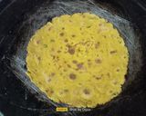 A picture of step 5 of Multigrain Mint Khakhra.