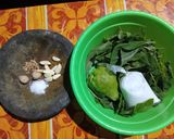 Foto langkah ke 1 dari resep Bobor bayam labu siam.