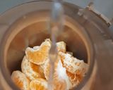A picture of step 1 of Orange apple juice.