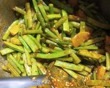 A picture of step 4 of Gawar potato sabji.