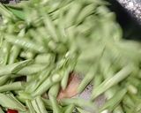 Foto langkah ke 3 dari resep Cah Buncis Orak-arik.