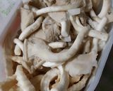 รูปขั้นตอนการทำที่ 2 ของ ต้มจืดเต้าหู้ไข่ไก่ เห็ดภูฎานและโปรตีนเกษตร
