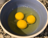 Foto del paso 1 de la receta: Huevos revueltos de los buenos!