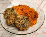 Foto del paso 10 de la receta: 🐟Medallones de merluza, quinoa y acelga al horno 🐟