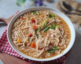Foto langkah ke 3 dari resep Jamur Enoki Ayam Kuah.