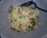 Foto langkah ke 4 dari resep Tumis sayur kol.