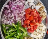 A picture of step 1 of Paneer cashew capsicum in curd based gravy.