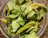 A picture of step 1 of Roasted Neem leaves.