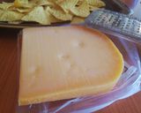 A picture of step 1 of Baked Cheese Nachos 🇲🇽🧀.