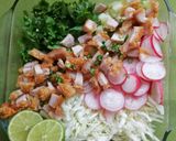 Foto del paso 2 de la receta: Ensalada con chicharrón 🥙🐖