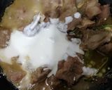 A picture of step 7 of Mutton white karahi.