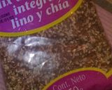 Foto del paso 2 de la receta: Pan, semillas de lino, chía, manzana, y dulce mix frutal