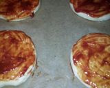 Mini pizza recept fázis 4 fotója