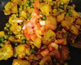 A picture of step 4 of Pea, Cabbage, and Potato Curry.