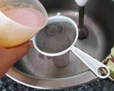 Foto del paso 7 de la receta Batido de fresa con nata sin pepitas