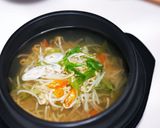 Foto langkah ke 4 dari resep Kongnamul Guk / Sup Tauge Korea.