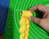 Foto langkah ke 8 dari resep Bakpao Bunga Labu Kuning Isi Cokelat.