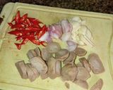 Foto langkah ke 2 dari resep Nasi Goreng Kecap Bakso.