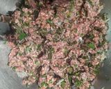 A picture of step 1 of Kofta iskender.