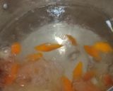 Foto langkah ke 1 dari resep Sayur sop bakso no MSG.