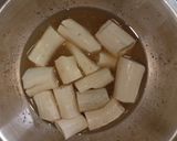 Foto langkah ke 2 dari resep Singkong Goreng Bumbu Ketumbar.