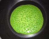 Foto langkah ke 7 dari resep Martabak Lenggang Pandan Teflon.